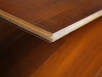 多层实木地板基材是什么