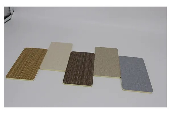 三聚氰胺板颗粒实木刨花板中高密度板饰面板用什么胶水粘贴