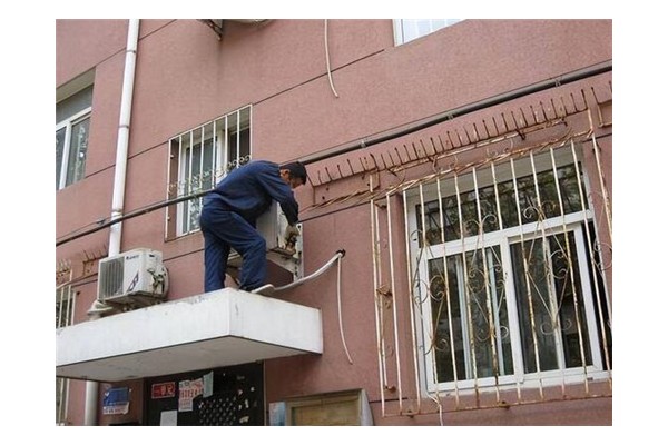 空调怎么拆机收氟